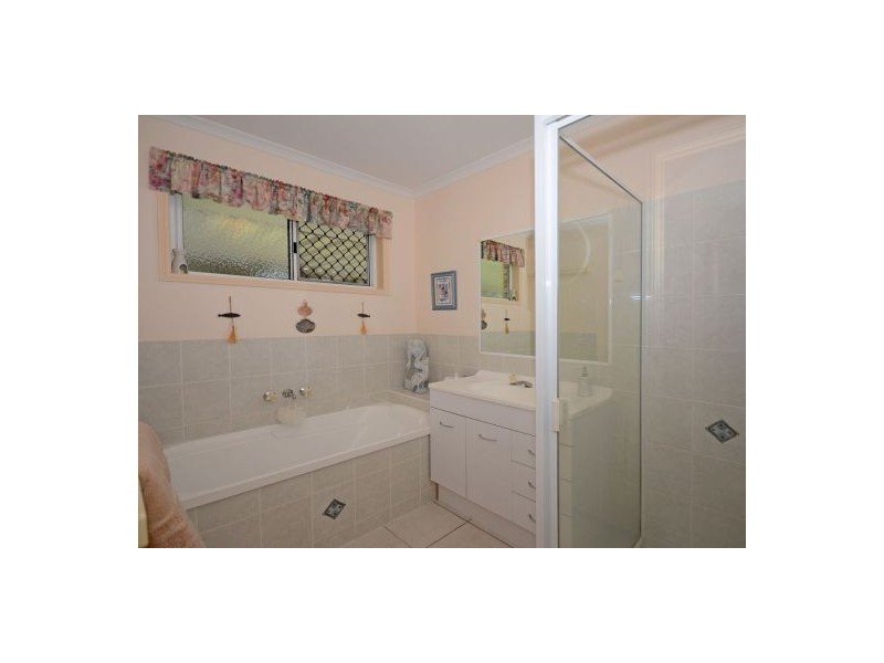 5 Delta Way, Point Vernon QLD 4655