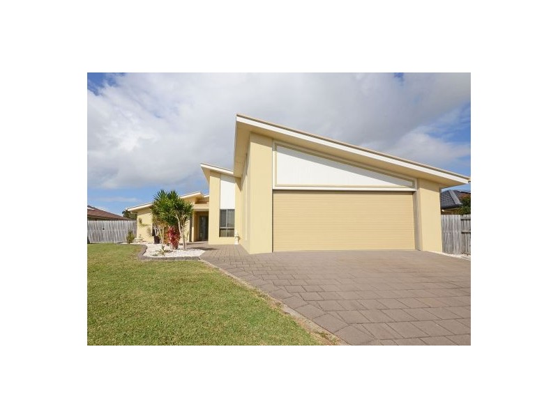 18 Bayswater Drive, Urraween QLD 4655