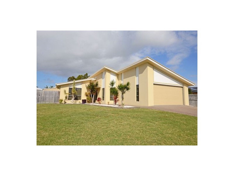 18 Bayswater Drive, Urraween QLD 4655