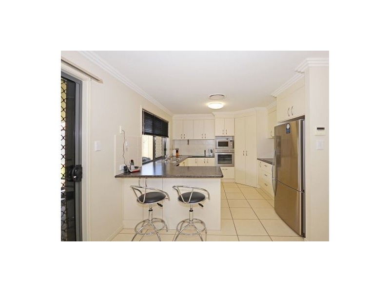 18 Bayswater Drive, Urraween QLD 4655