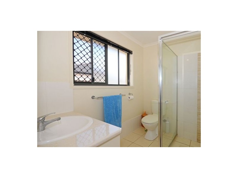 18 Bayswater Drive, Urraween QLD 4655