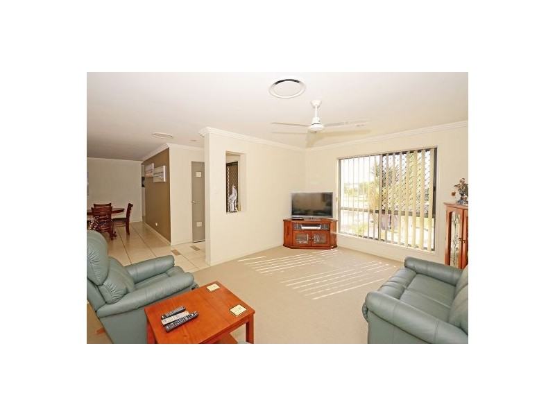 18 Bayswater Drive, Urraween QLD 4655