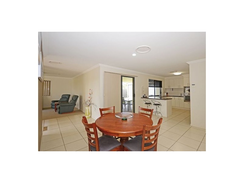 18 Bayswater Drive, Urraween QLD 4655