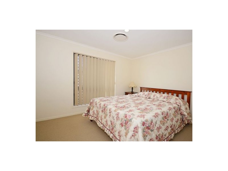 18 Bayswater Drive, Urraween QLD 4655