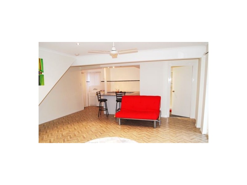 46 Mcliver Street, Pialba QLD 4655