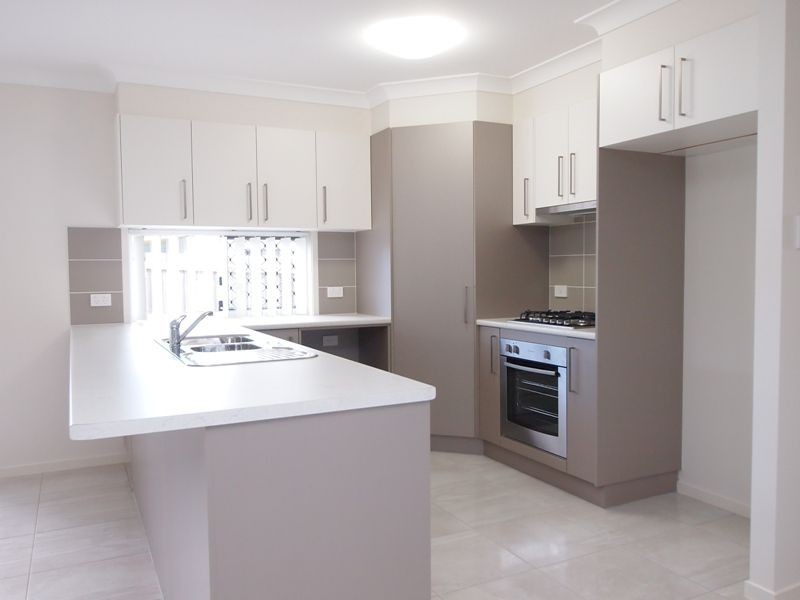 Unit 2/59 St Joseph Drive, Urraween QLD 4655