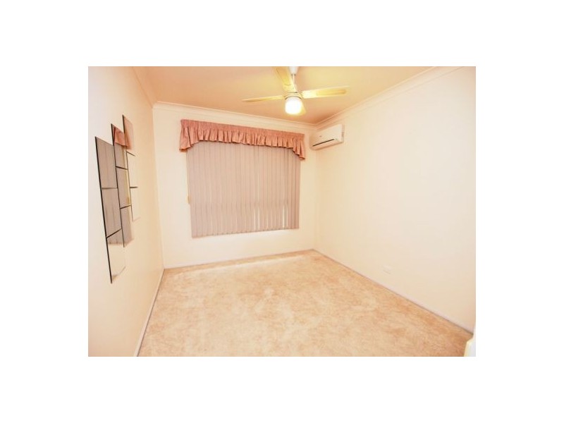 4 Ungowa Ave, Pialba QLD 4655