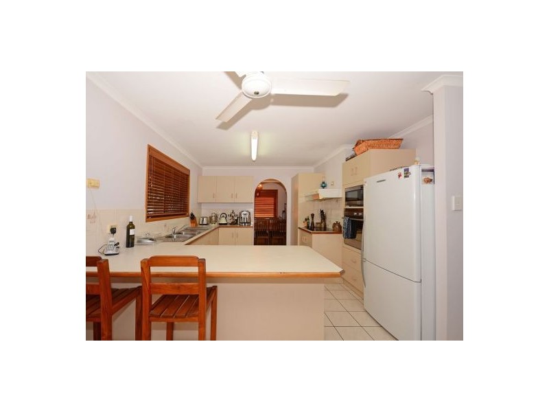 16 Parlon Court, Kawungan QLD 4655