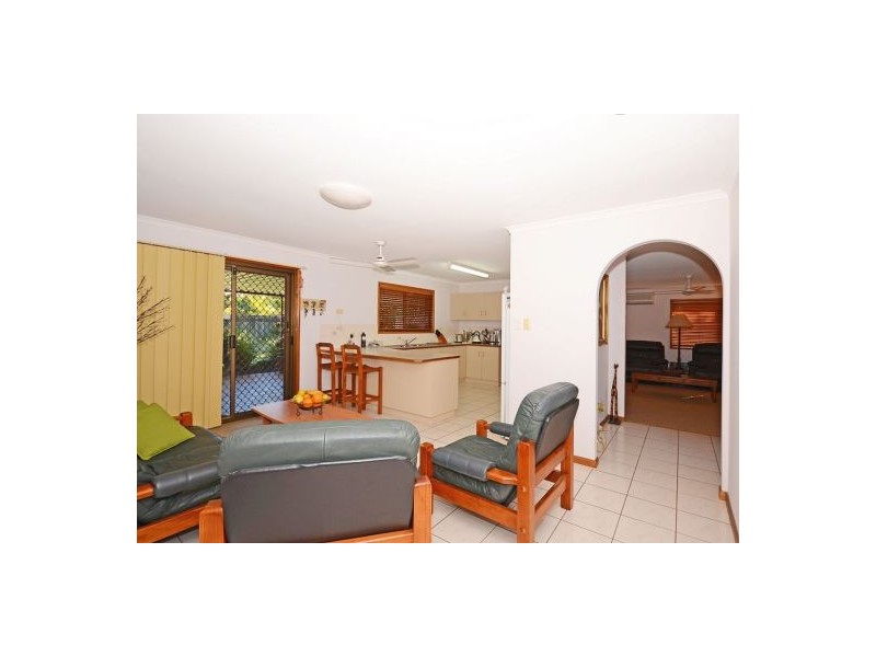 16 Parlon Court, Kawungan QLD 4655