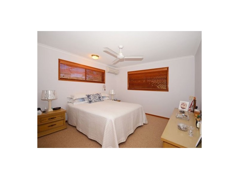 16 Parlon Court, Kawungan QLD 4655