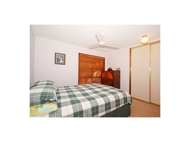 16 Parlon Court, Kawungan QLD 4655