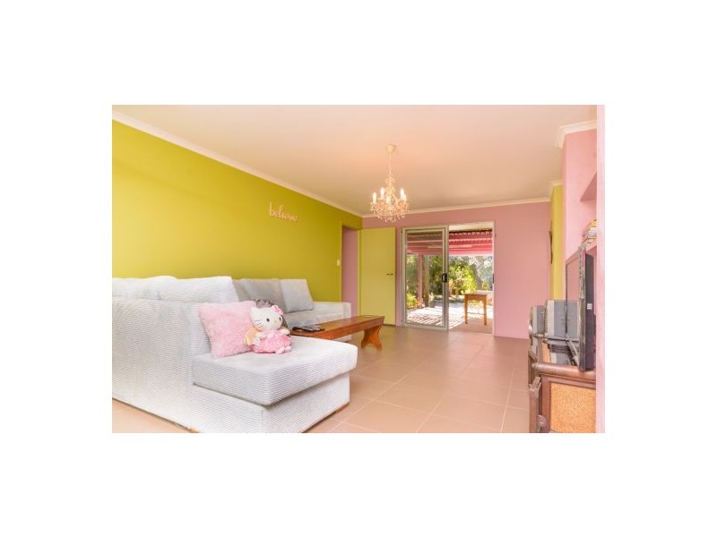 13 South St, Urangan QLD 4655