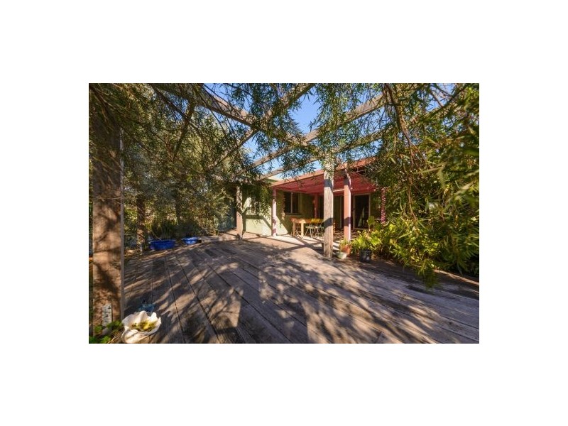 13 South St, Urangan QLD 4655