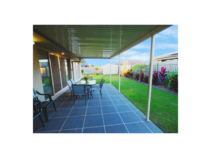 49 Lady Penrhyn Dr, Eli Waters QLD 4655