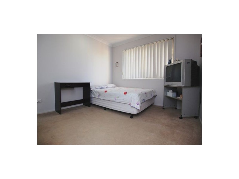 49 Lady Penrhyn Dr, Eli Waters QLD 4655