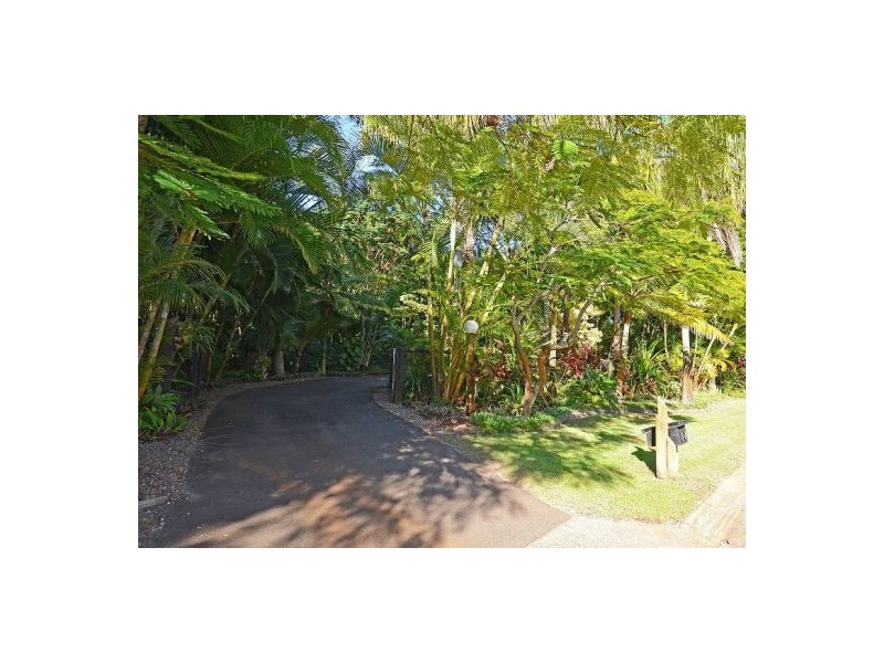 6 Pristine Pl, Dundowran Beach QLD 4655