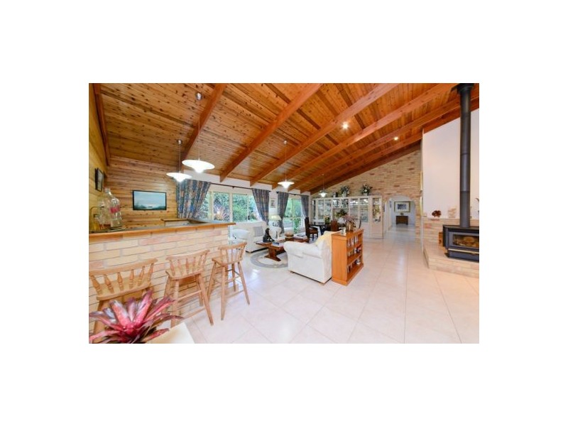 6 Pristine Pl, Dundowran Beach QLD 4655