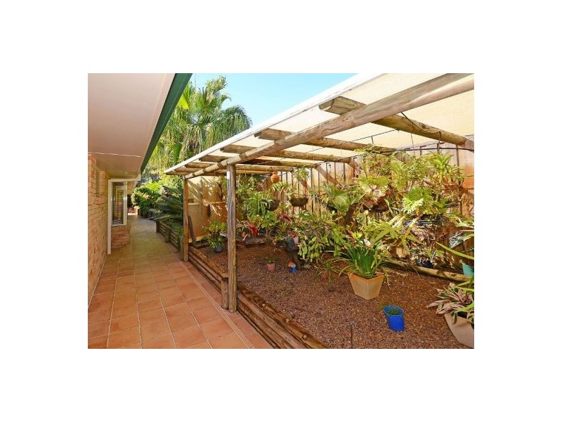 6 Pristine Pl, Dundowran Beach QLD 4655