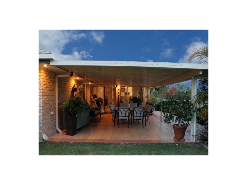 29 Lucas Dr, Burrum Heads QLD 4659