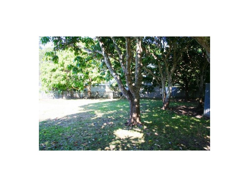 12 Newhaven Street, Pialba QLD 4655