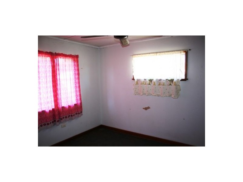 12 Newhaven Street, Pialba QLD 4655