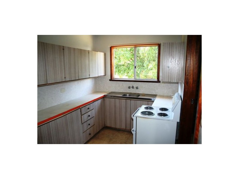 12 Newhaven Street, Pialba QLD 4655