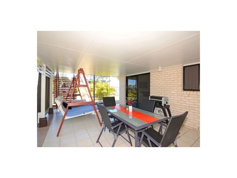 4 Montrose Close, Point Vernon QLD 4655