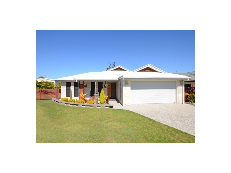 4 Montrose Close, Point Vernon QLD 4655