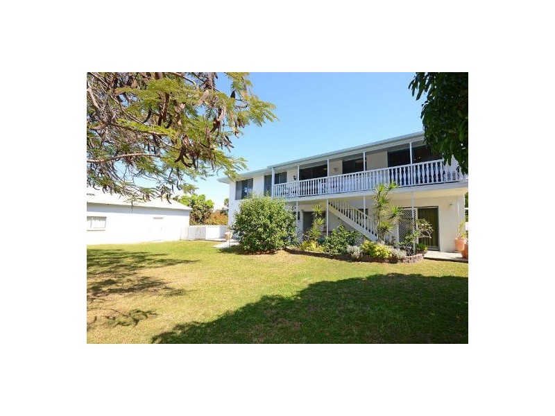 20 Long Street, Point Vernon QLD 4655