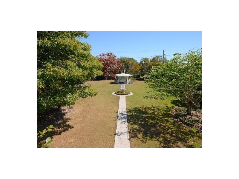 20 Long Street, Point Vernon QLD 4655