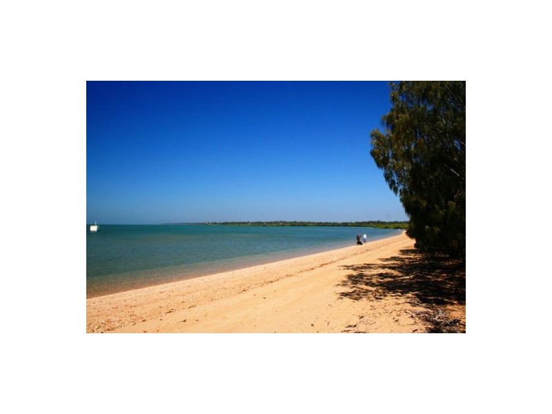 660 Esplanade, Urangan QLD 4655