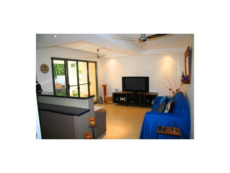 660 Esplanade, Urangan QLD 4655