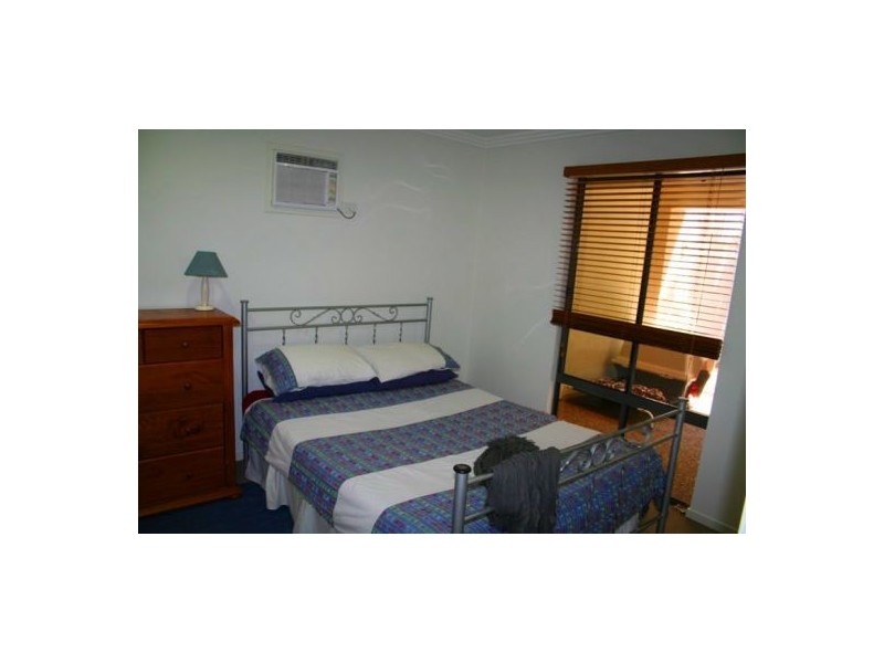 660 Esplanade, Urangan QLD 4655