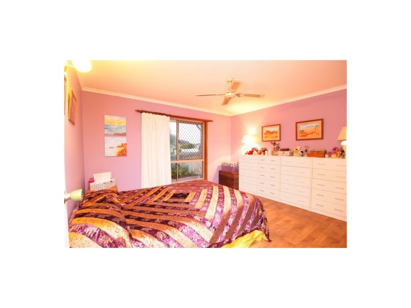 226 Dayman St, Torquay QLD 4655