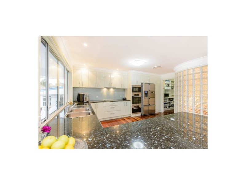 598 Esplanade, Urangan QLD 4655