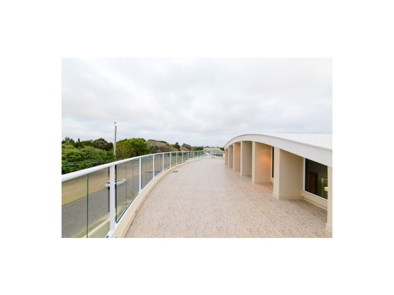 598 Esplanade, Urangan QLD 4655
