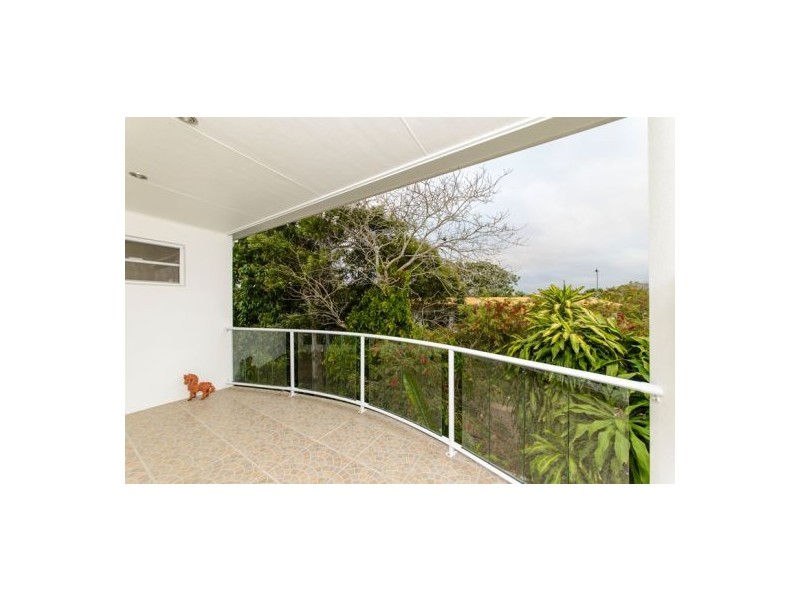 598 Esplanade, Urangan QLD 4655
