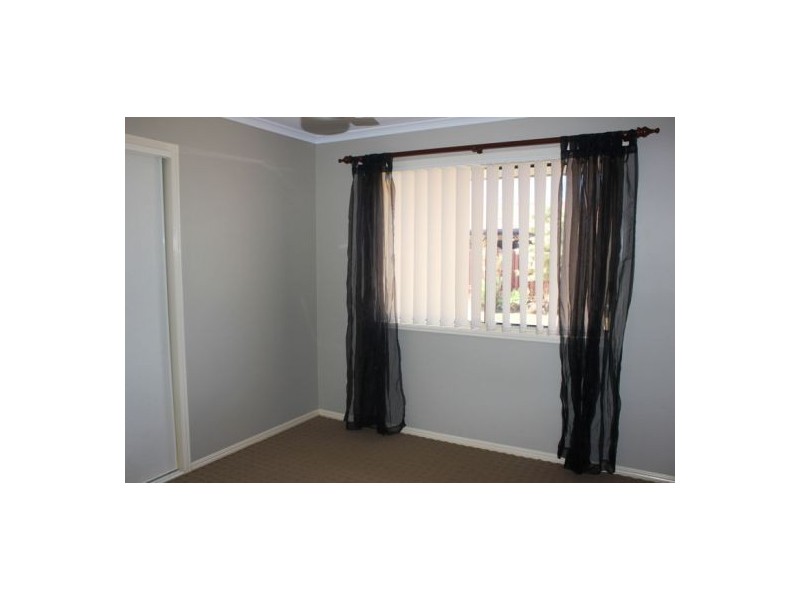 4 Shannen Court, Urraween QLD 4655
