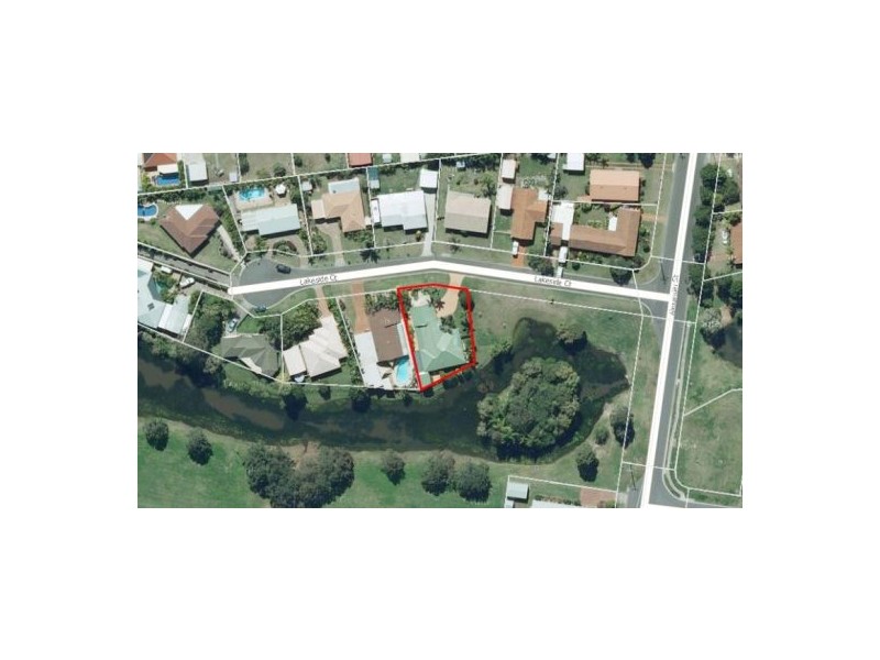 8 Lakeside Court, Torquay QLD 4655