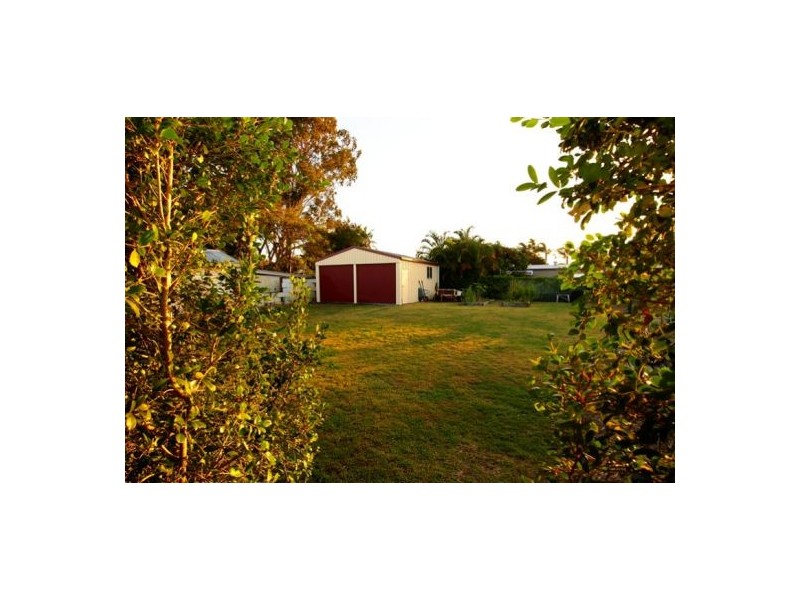 53 King Street, Urangan QLD 4655