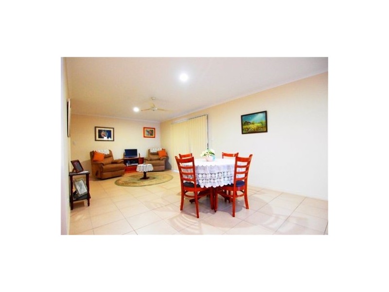 15 Alison Dr, Torquay QLD 4655