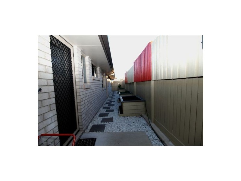 15 Alison Dr, Torquay QLD 4655