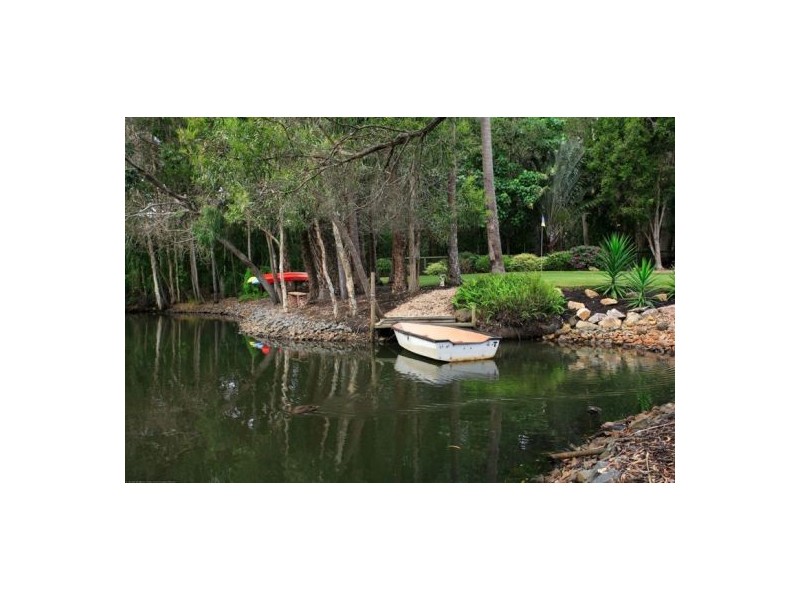 16 Palm Way, Dundowran Beach QLD 4655