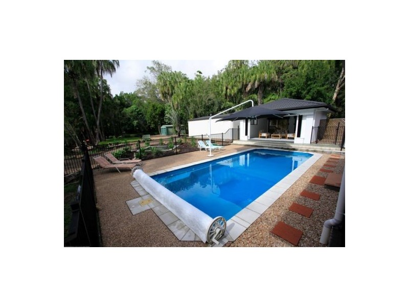 16 Palm Way, Dundowran Beach QLD 4655