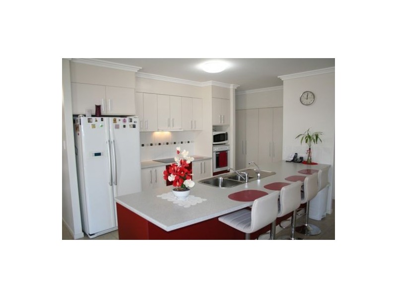 11 Bayswater Drive, Urraween QLD 4655