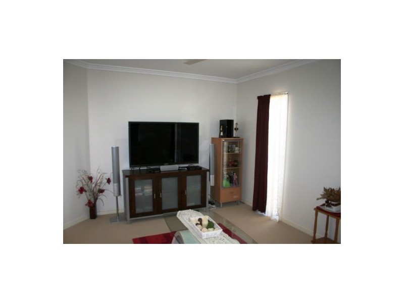 11 Bayswater Drive, Urraween QLD 4655