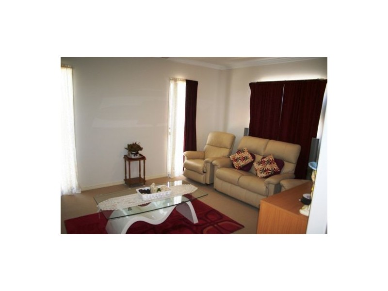 11 Bayswater Drive, Urraween QLD 4655