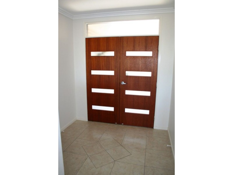 11 Bayswater Drive, Urraween QLD 4655