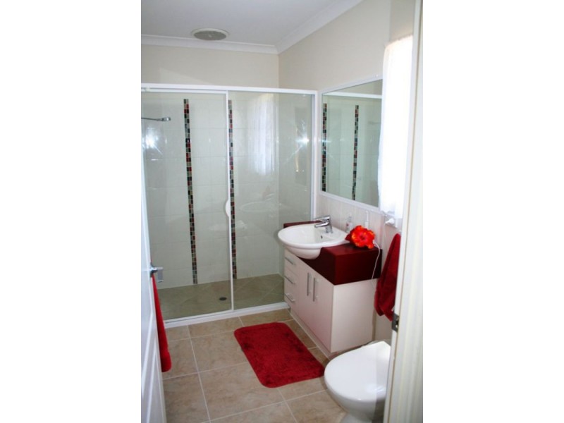 11 Bayswater Drive, Urraween QLD 4655