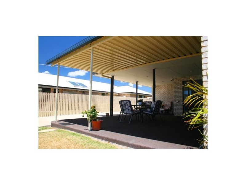 11 Bayswater Drive, Urraween QLD 4655